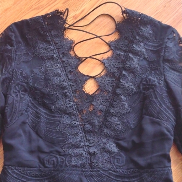 Foxidox black lace long sleeve mini dress - Picture 4 of 10